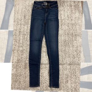 Time and Tru Jegging Size 2